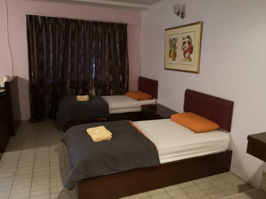 Seri Ratu Hotel & Spa 波德申 外观 照片